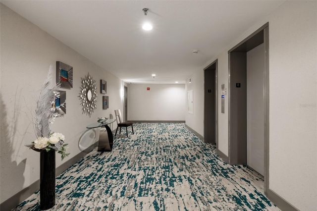 7650 BAYSHORE DRIVE 805, Treasure Island, FL 33706