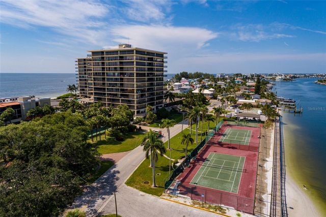 7650 BAYSHORE DRIVE 805, Treasure Island, FL 33706