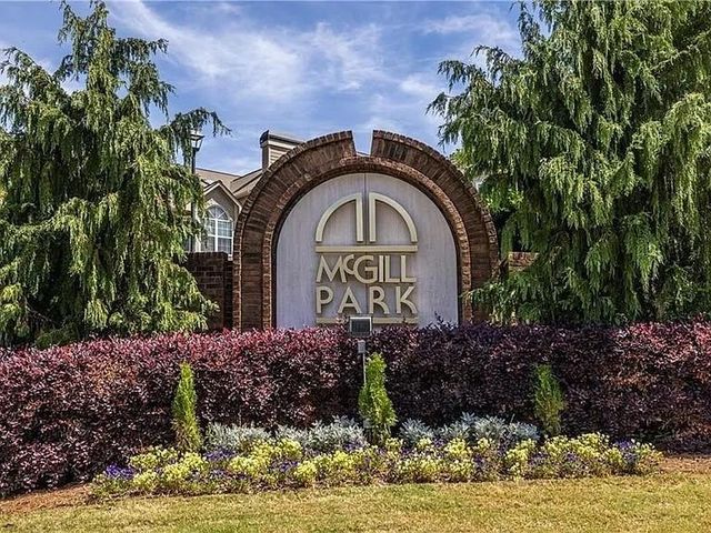 815 Mcgill Park Avenue NE, Atlanta, GA 30312