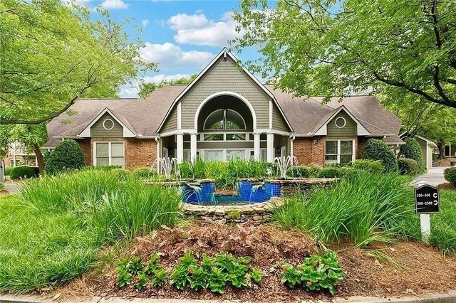 815 Mcgill Park Avenue NE, Atlanta, GA 30312