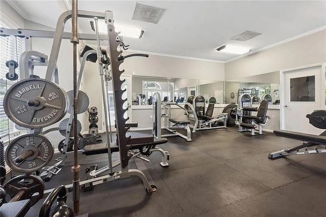 815 Mcgill Park Avenue NE, Atlanta, GA 30312