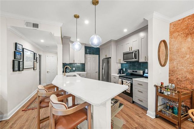 815 Mcgill Park Avenue NE, Atlanta, GA 30312