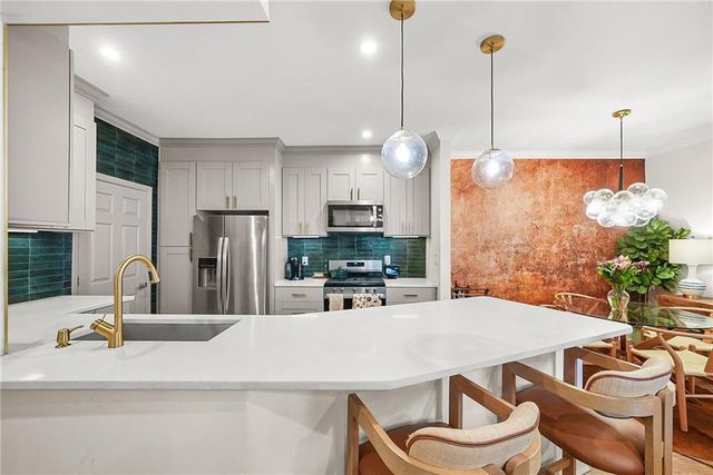 815 Mcgill Park Avenue NE, Atlanta, GA 30312