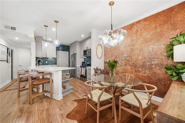 815 Mcgill Park Avenue NE, Atlanta, GA 30312