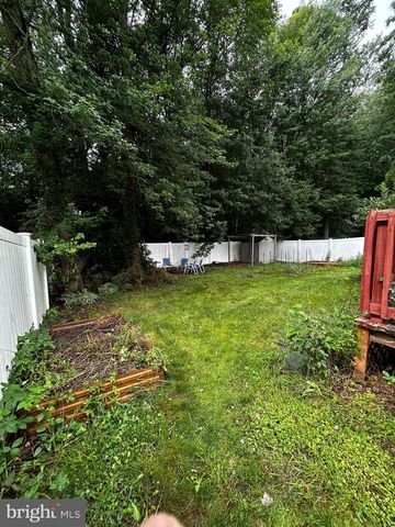 8 ACORN CT, Sicklerville, NJ 08081