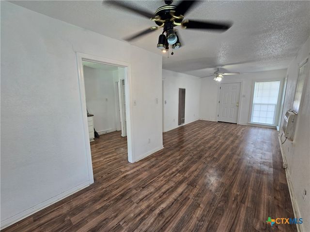 1416 E Avenue C, Temple, TX 76501
