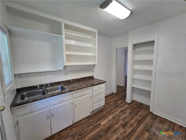 1416 E Avenue C, Temple, TX 76501