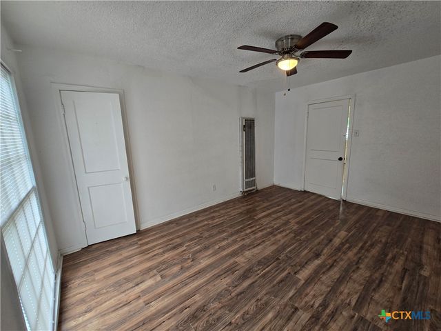 1416 E Avenue C, Temple, TX 76501