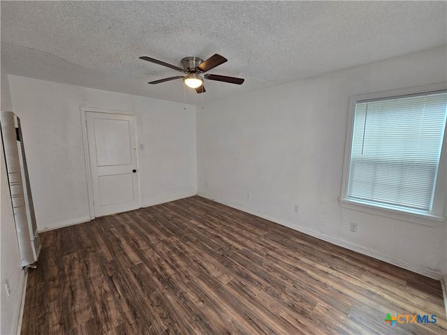 1416 E Avenue C, Temple, TX 76501