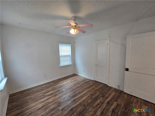 1416 E Avenue C, Temple, TX 76501