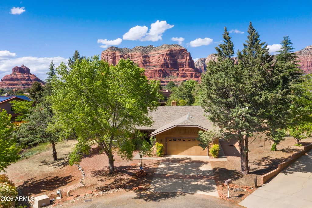 70 RIO VERDE Circle, Sedona, AZ 86351