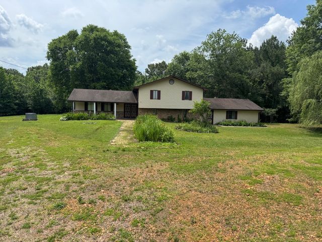 3650 Blood River Church Rd, Buchanan, TN 38222