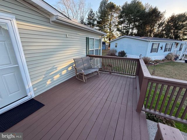 9347 COLONIAL MILL DR, Delmar, MD 21875