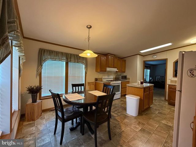 9347 COLONIAL MILL DR, Delmar, MD 21875