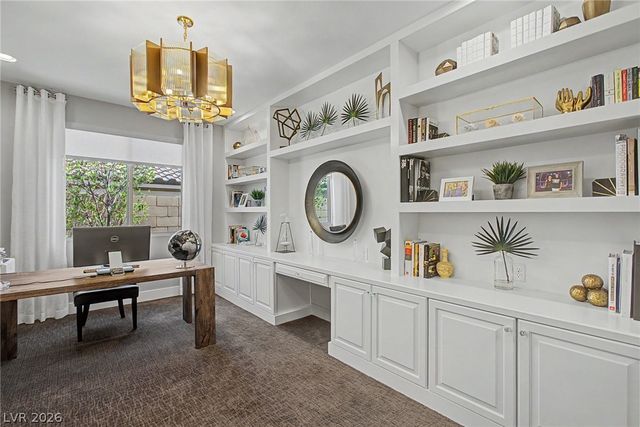 10433 Skye Paseo Avenue, Las Vegas, NV 89166