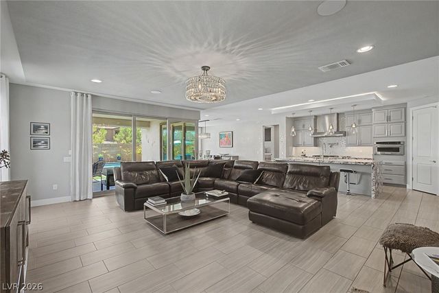 10433 Skye Paseo Avenue, Las Vegas, NV 89166