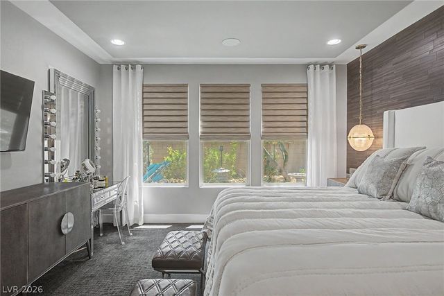 10433 Skye Paseo Avenue, Las Vegas, NV 89166