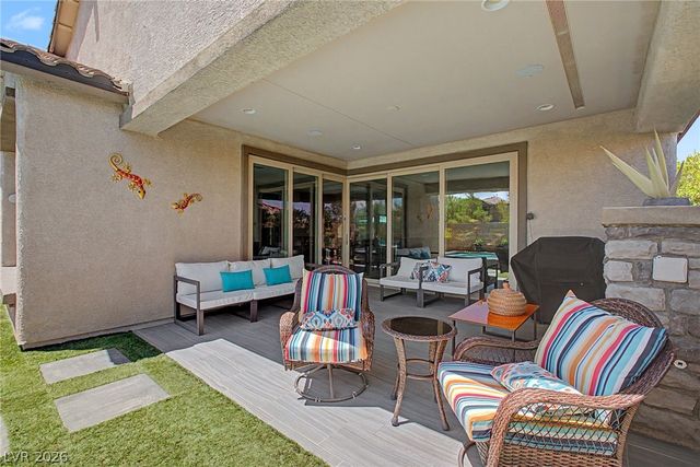 10433 Skye Paseo Avenue, Las Vegas, NV 89166