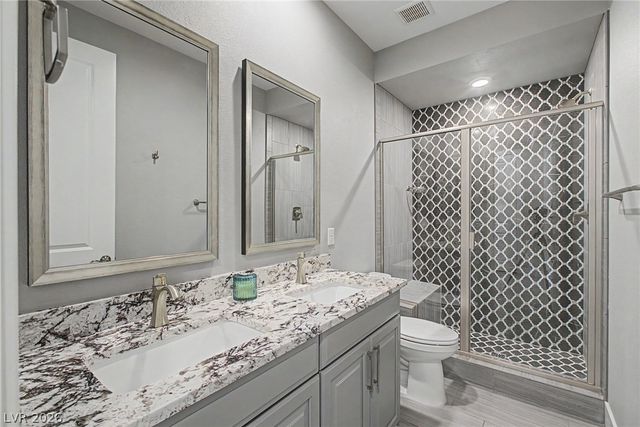 10433 Skye Paseo Avenue, Las Vegas, NV 89166