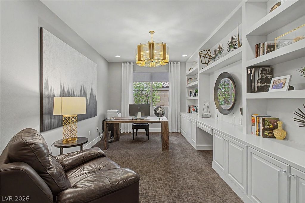 Image 17 of property listing at 10433 Skye Paseo Avenue, Las Vegas, NV 89166