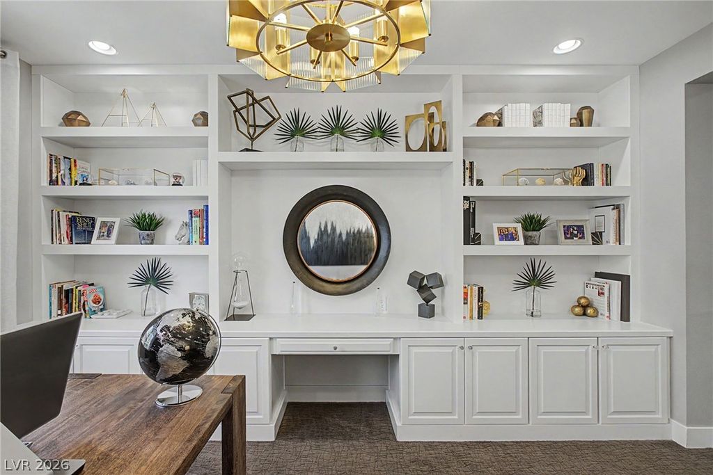 Image 19 of property listing at 10433 Skye Paseo Avenue, Las Vegas, NV 89166