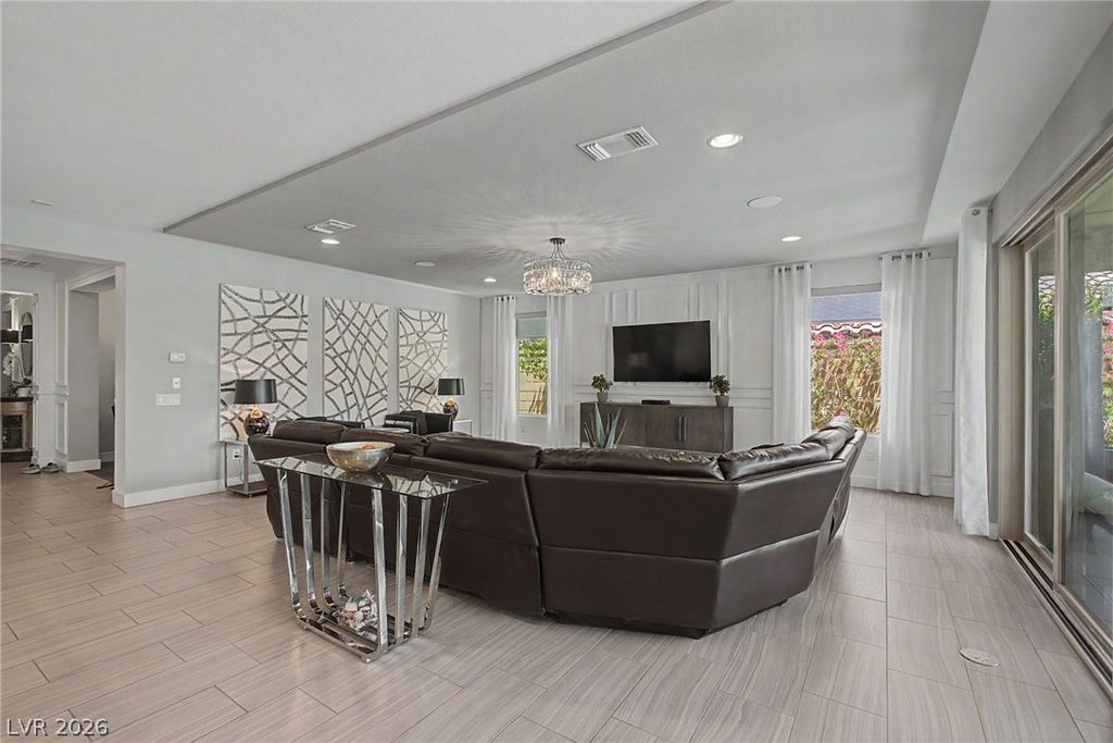 Image 23 of property listing at 10433 Skye Paseo Avenue, Las Vegas, NV 89166