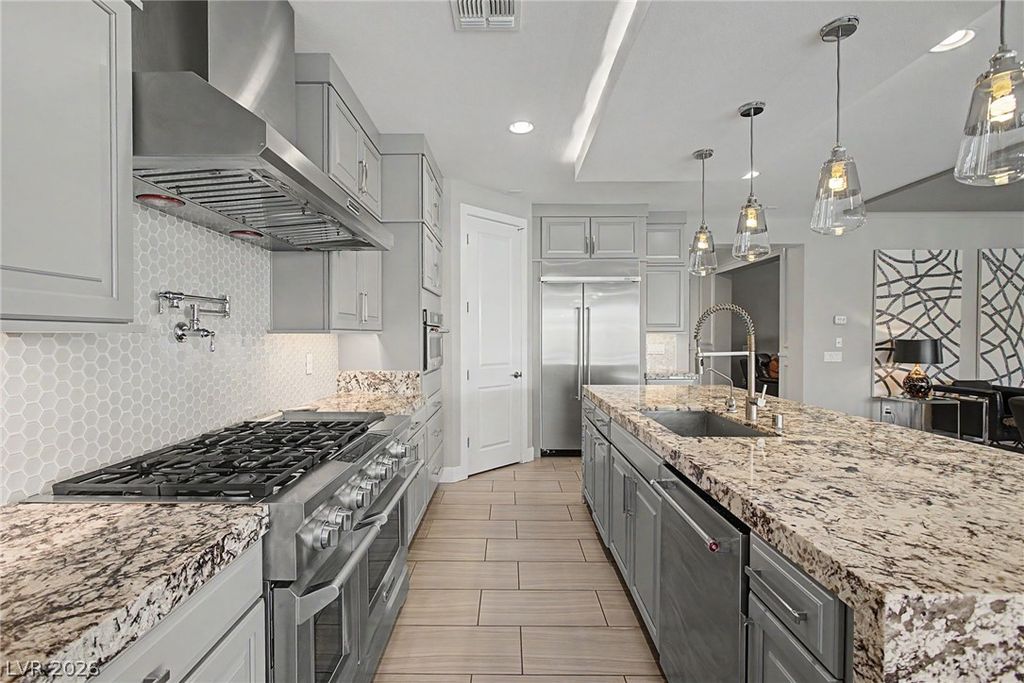 Image 31 of property listing at 10433 Skye Paseo Avenue, Las Vegas, NV 89166