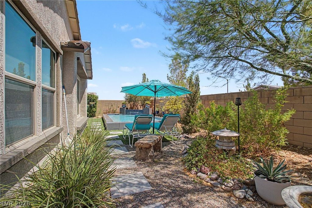 Image 48 of property listing at 10433 Skye Paseo Avenue, Las Vegas, NV 89166