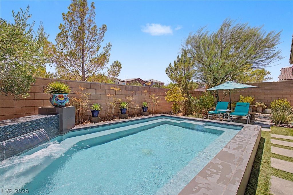 Image 49 of property listing at 10433 Skye Paseo Avenue, Las Vegas, NV 89166