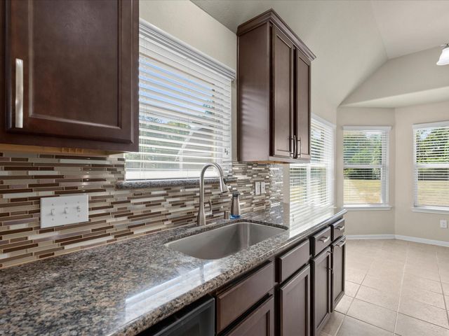 9103 Red Stag Lane, Conroe, TX 77303