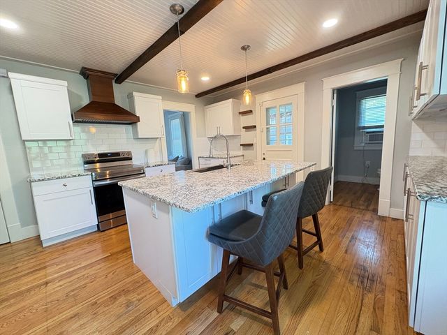 110 Darling Street, Springfield, MA 01151