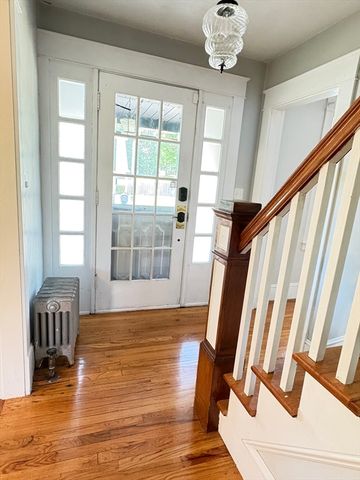 110 Darling Street, Springfield, MA 01151