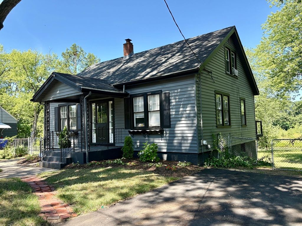 110 Darling Street, Springfield, MA 01151
