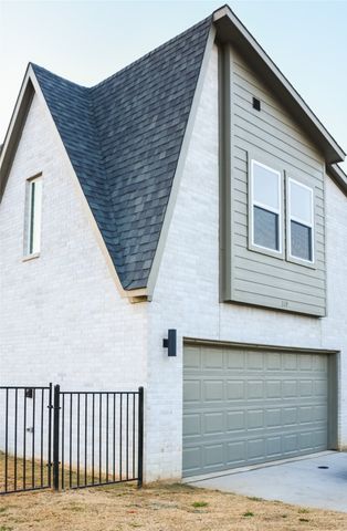 306 Oakbend Drive, Lewisville, TX 75067