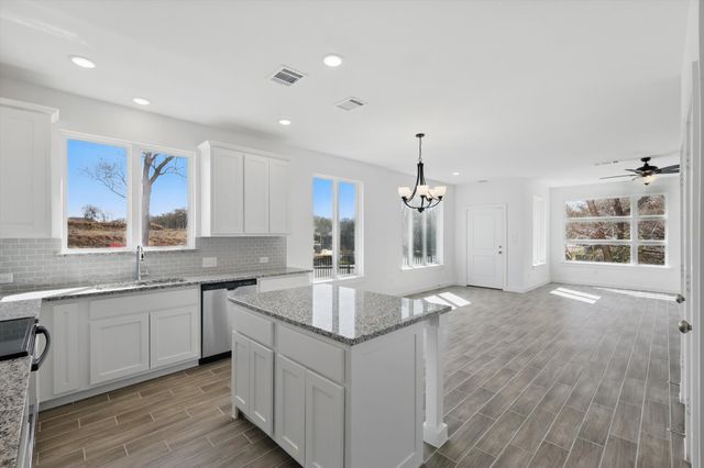 306 Oakbend Drive, Lewisville, TX 75067