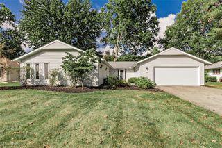 5828 Tree Moss Lane, North Ridgeville, OH 44039