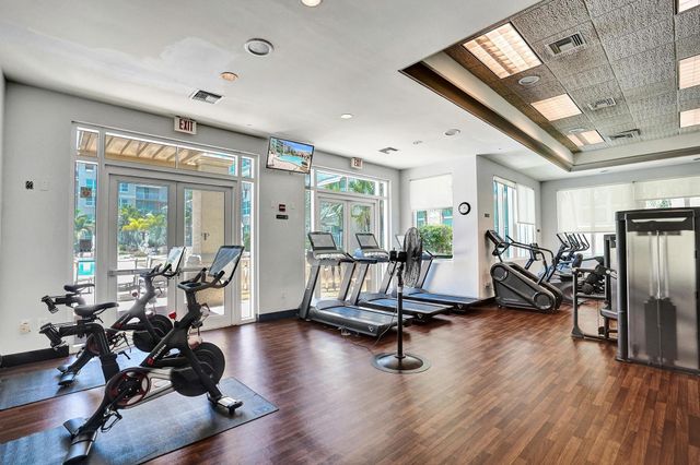 99 SE Mizner Boulevard Apt 802, Boca Raton, FL 33432