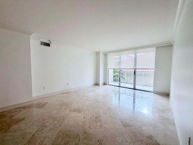 99 SE Mizner Boulevard Apt 802, Boca Raton, FL 33432