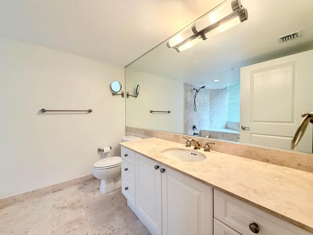 99 SE Mizner Boulevard Apt 802, Boca Raton, FL 33432