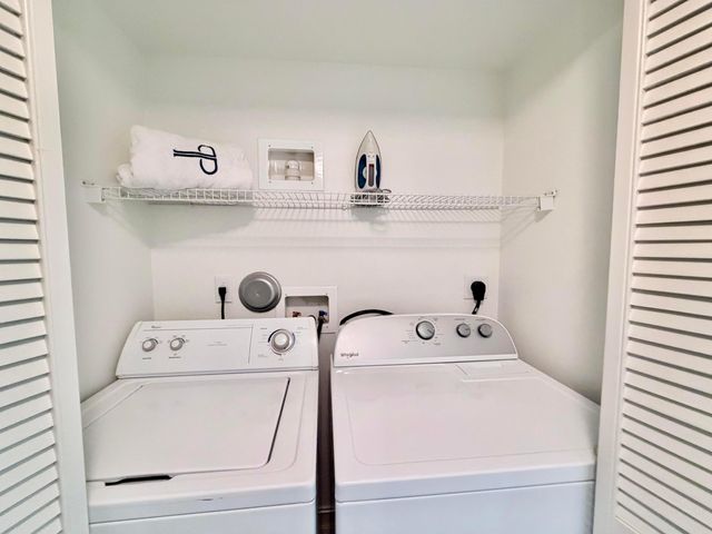99 SE Mizner Boulevard Apt 802, Boca Raton, FL 33432