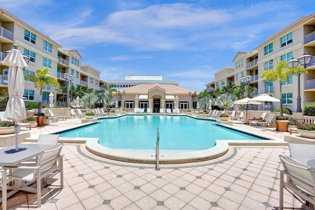 99 SE Mizner Boulevard Apt 802, Boca Raton, FL 33432
