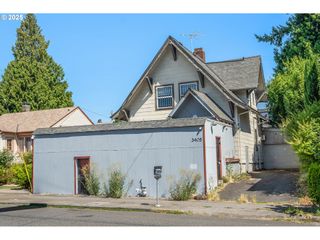 3403 Ne BROADWAY St, Portland, OR 97232