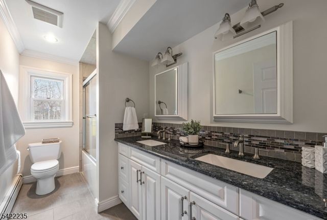 9 Oxford Dr, Livingston Twp., NJ 07039