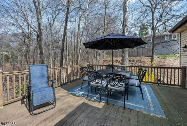9 Oxford Dr, Livingston Twp., NJ 07039