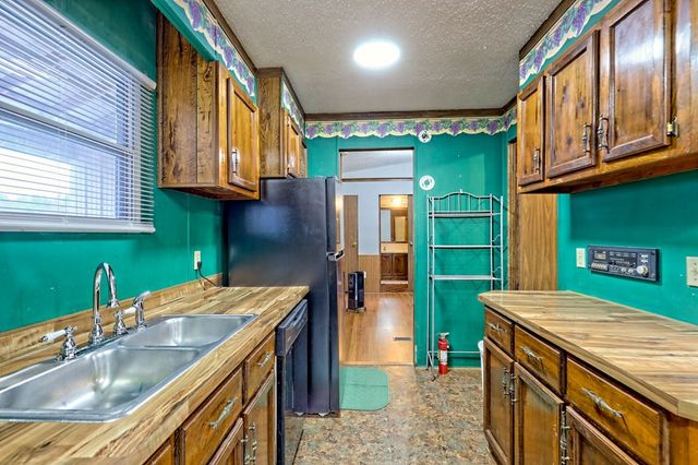 9 Wig King Drive, Murphy, NC 28906