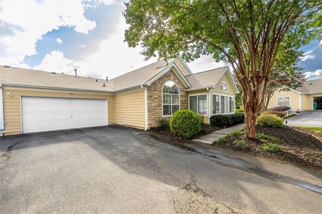 2191 Rockbridge Road 1504, Stone Mountain, GA 30087