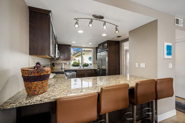 21 Toledo Drive, Rancho Mirage, CA 92270