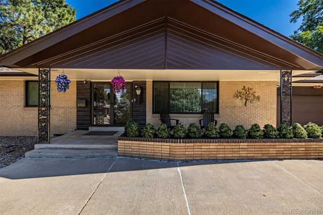 3120 S University Boulevard, Denver, CO 80210