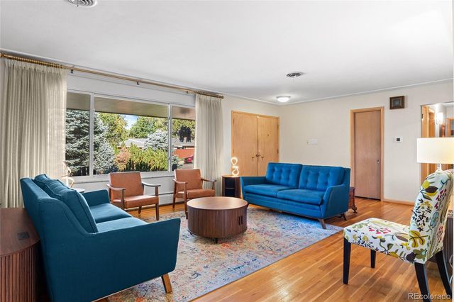 3120 S University Boulevard, Denver, CO 80210