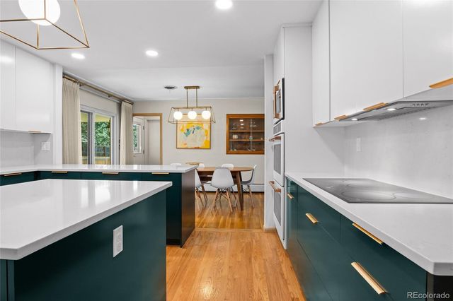 3120 S University Boulevard, Denver, CO 80210